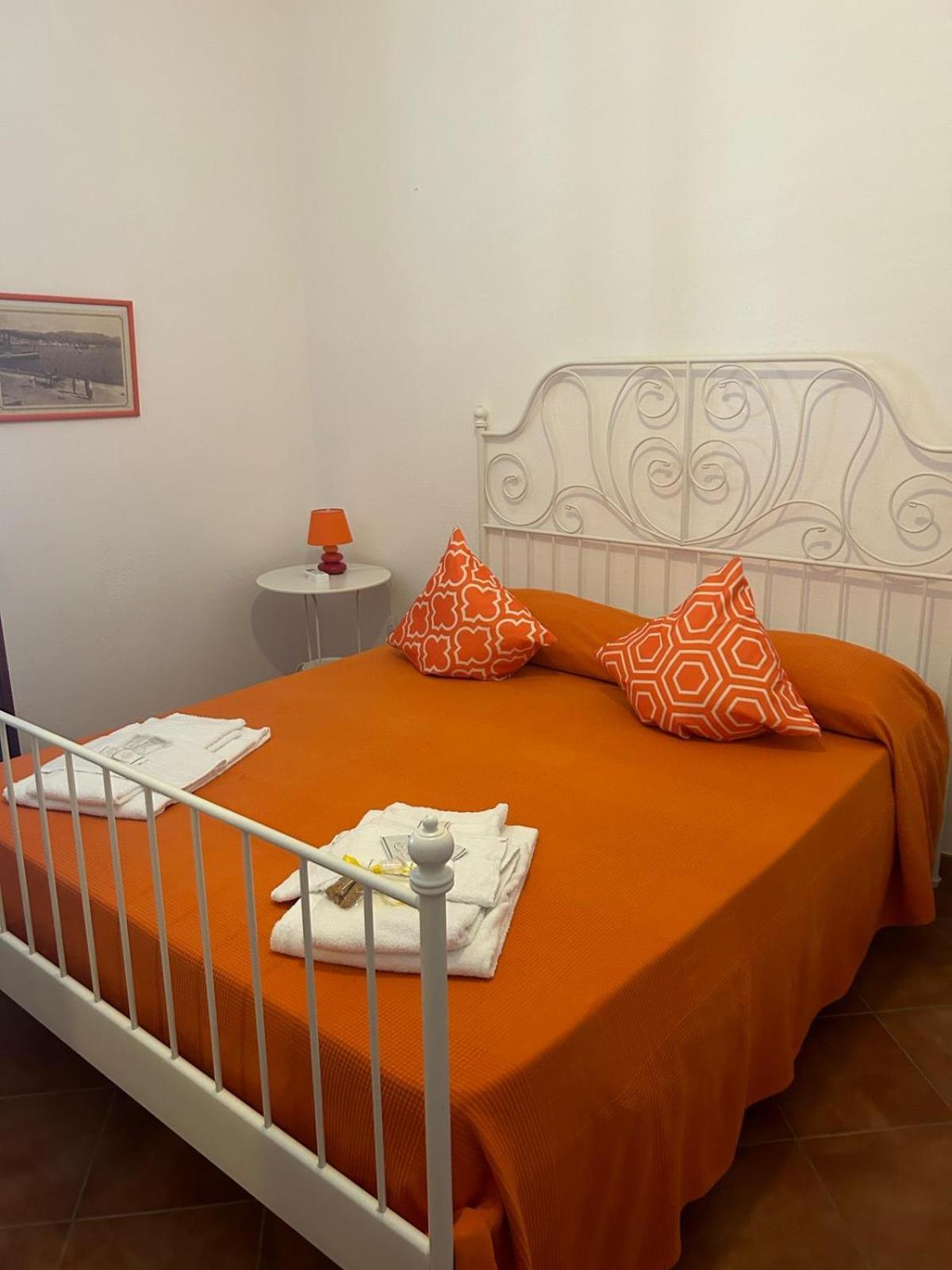 Salina Castel Vinci Villa Rinella Oda fotoğraf